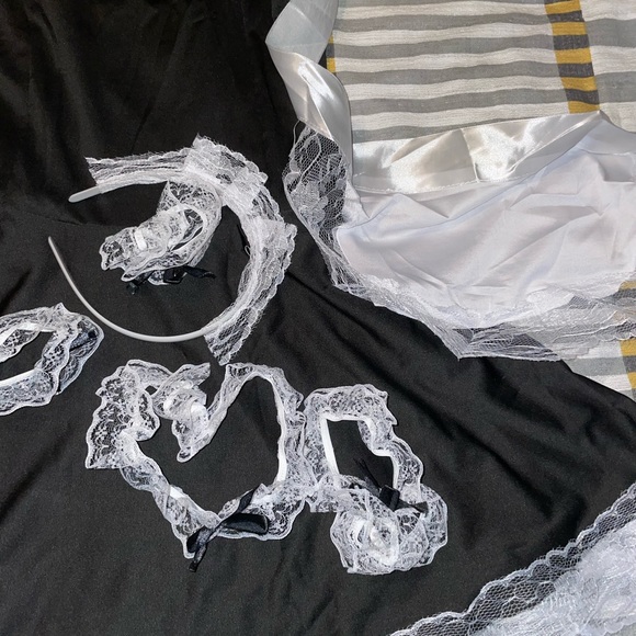 NWT Sexy Maid Costume - Picture 10 of 11